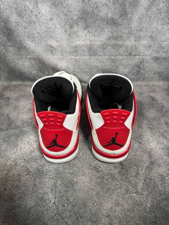 Size 11 | Jordan 4 Red Cement No Box | Pre-Owned main image 5